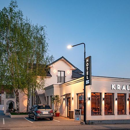 Hotel Kralj Kraljevo Luaran gambar