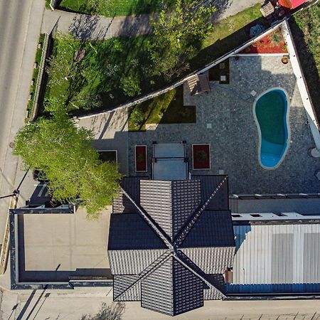 Hotel Kralj Kraljevo Luaran gambar
