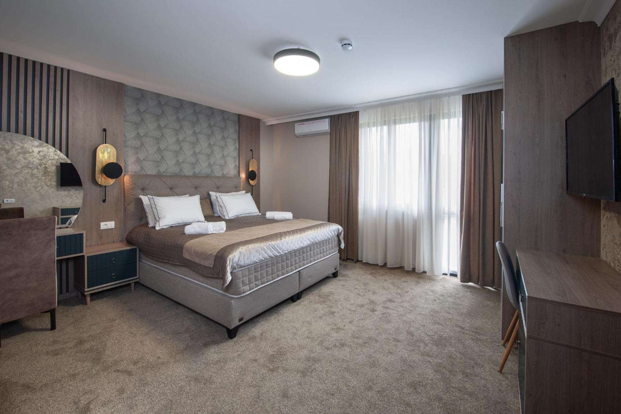 Hotel Kralj Kraljevo Luaran gambar