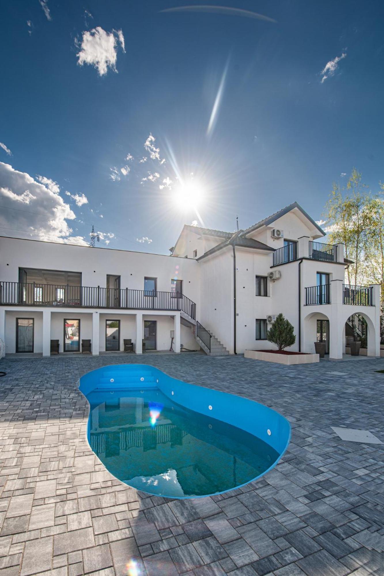 Hotel Kralj Kraljevo Luaran gambar