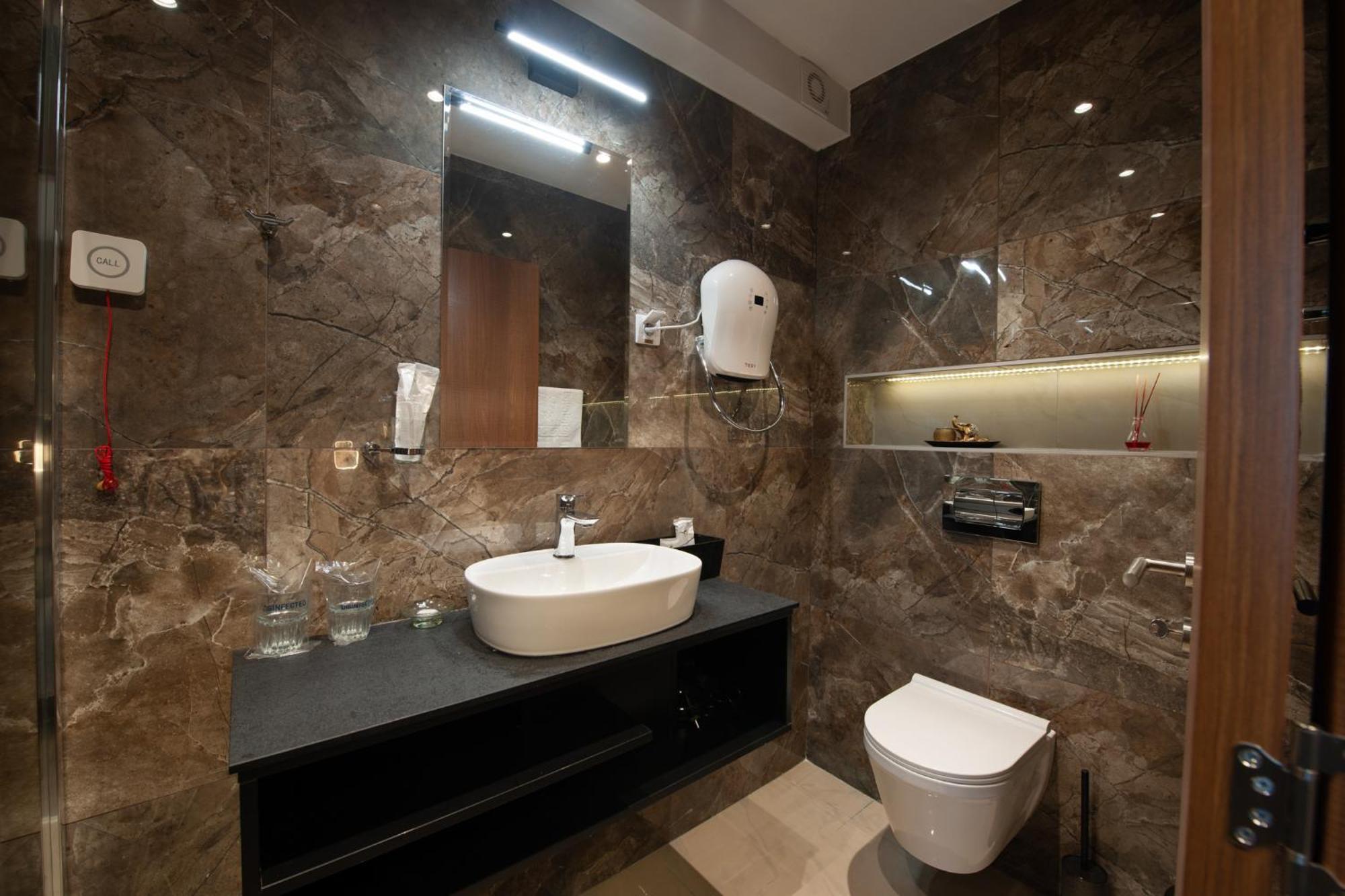 Hotel Kralj Kraljevo Luaran gambar